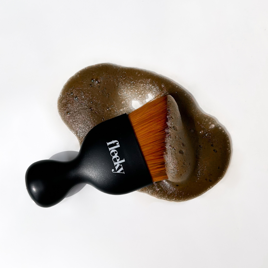 Kabuki Tan Brush